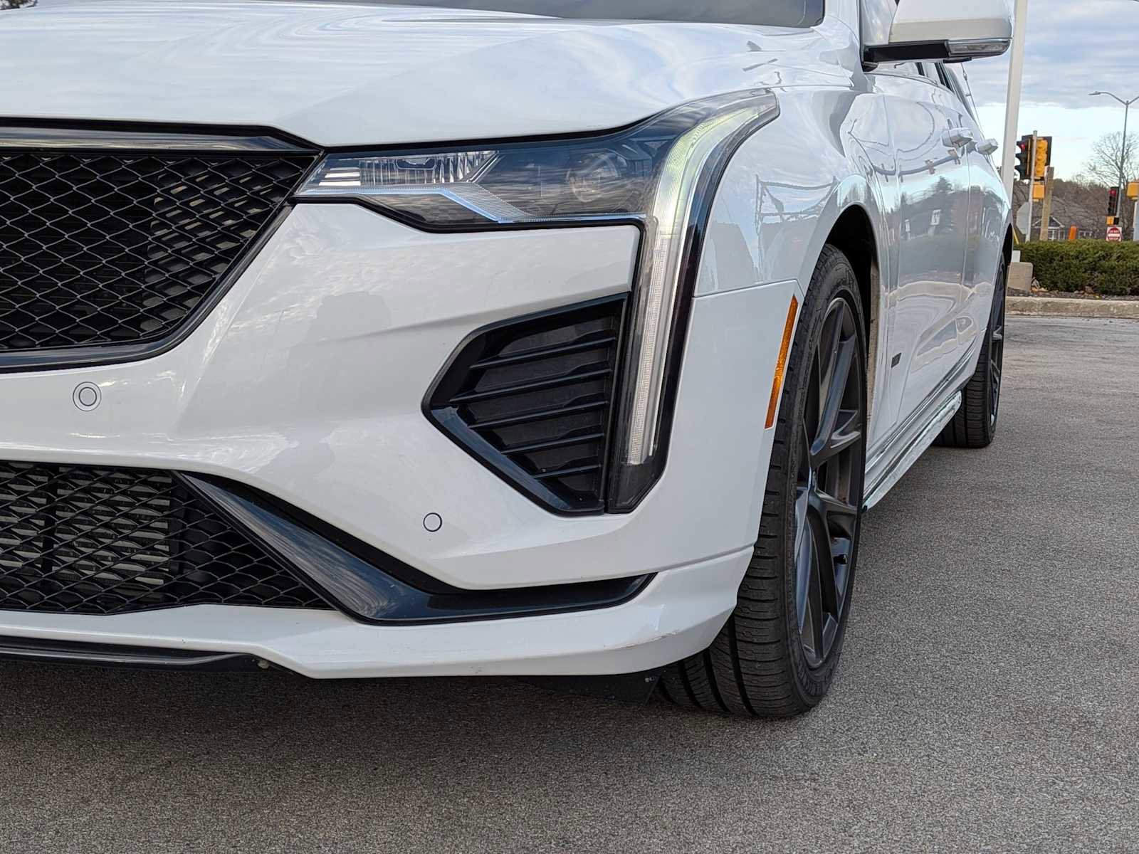 Used 2020 Cadillac CT4 V image 10