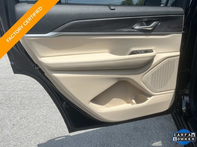 Certified 2025 Jeep Grand Cherokee L Limited w/ Luxury Tech Group II AWD/4WD image 19