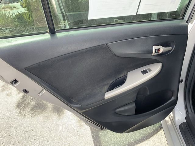 Used 2012 Toyota Corolla S image 15