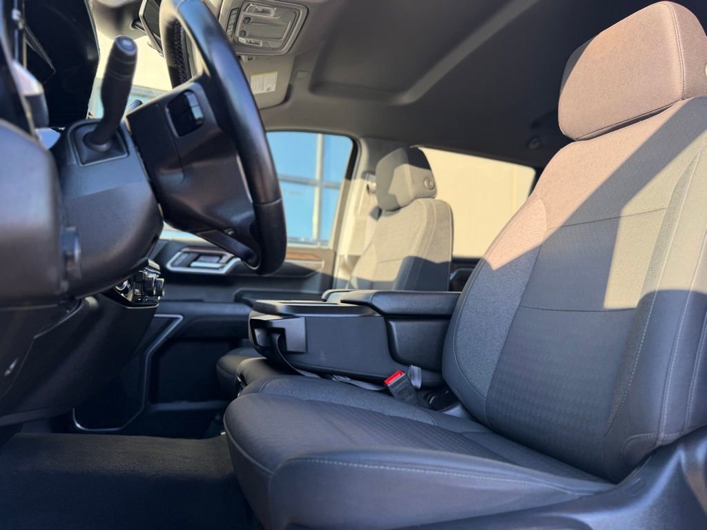 Used 2025 Chevrolet Silverado 1500 LT w/ Work Truck Package image 10