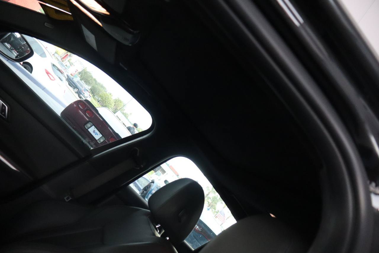 Used 2020 BMW M340i RWD image 18
