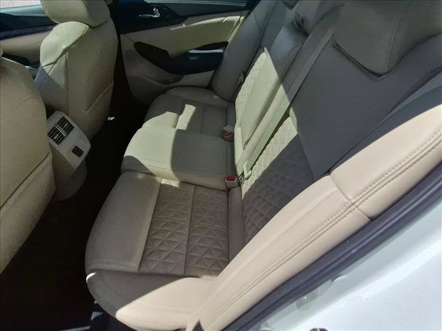 Used 2018 Nissan Maxima Platinum FWD image 21