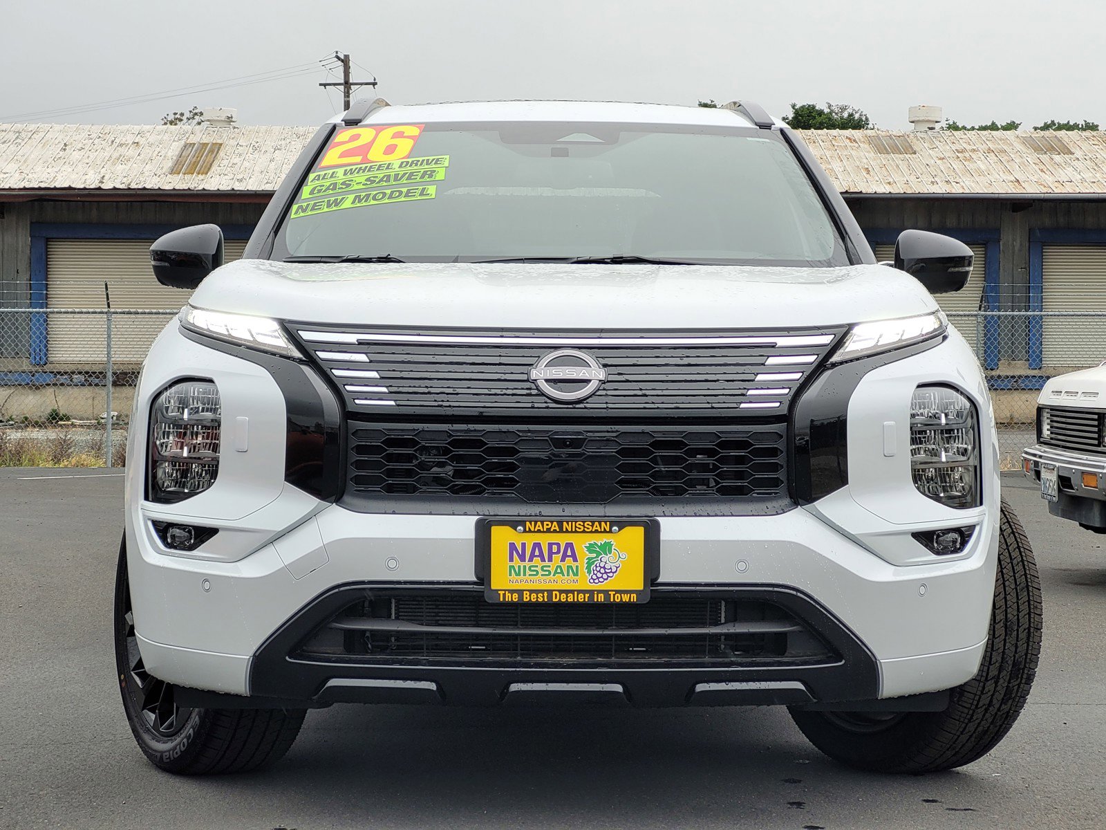 New 2026 Nissan Rogue Platinum image 2