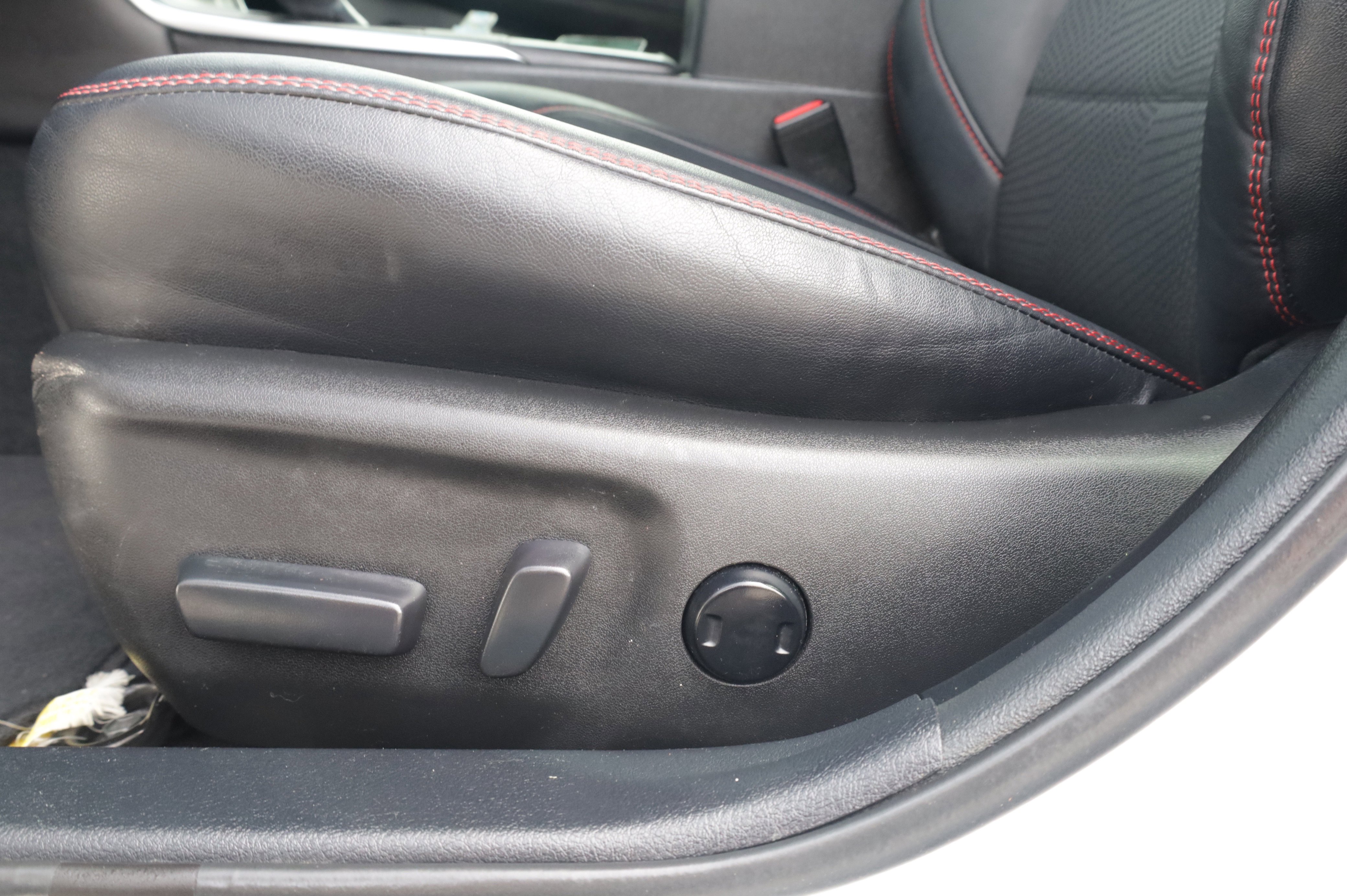 Used 2017 Toyota Camry SE FWD image 21