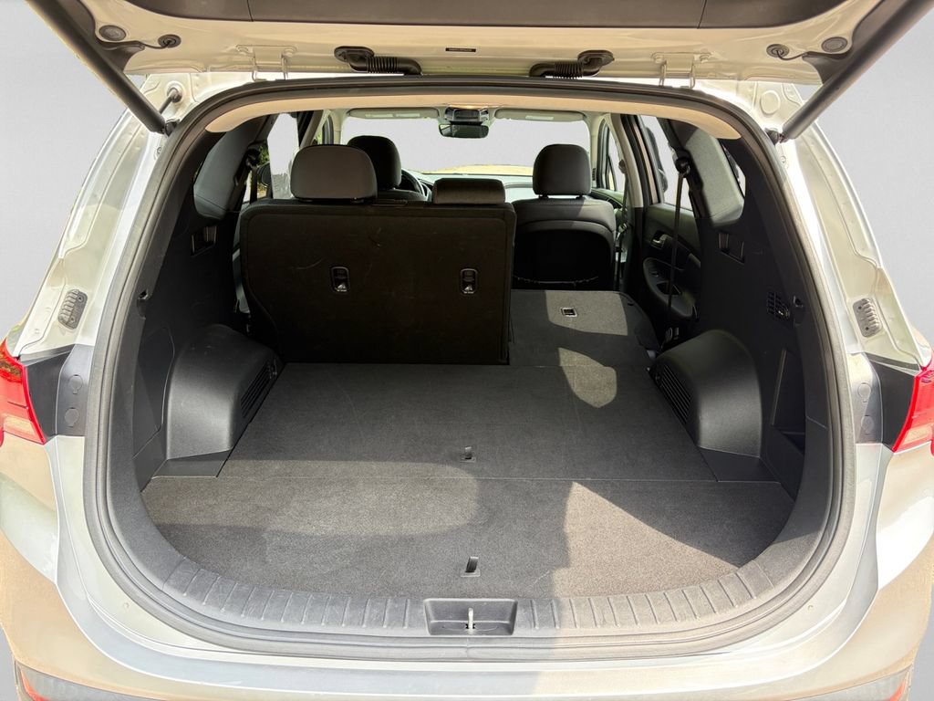 Used 2023 Hyundai Santa Fe SEL AWD/4WD image 28