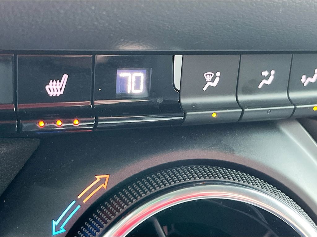 Used 2024 Chevrolet Blazer LT image 20