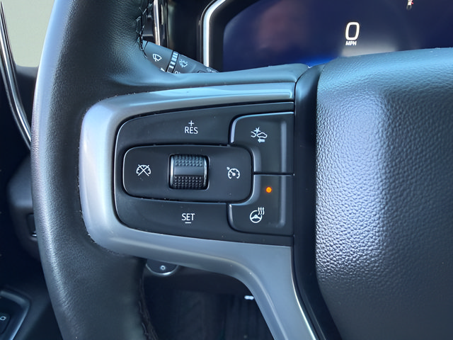 Used 2025 Chevrolet Silverado 1500 LT AWD/4WD image 17