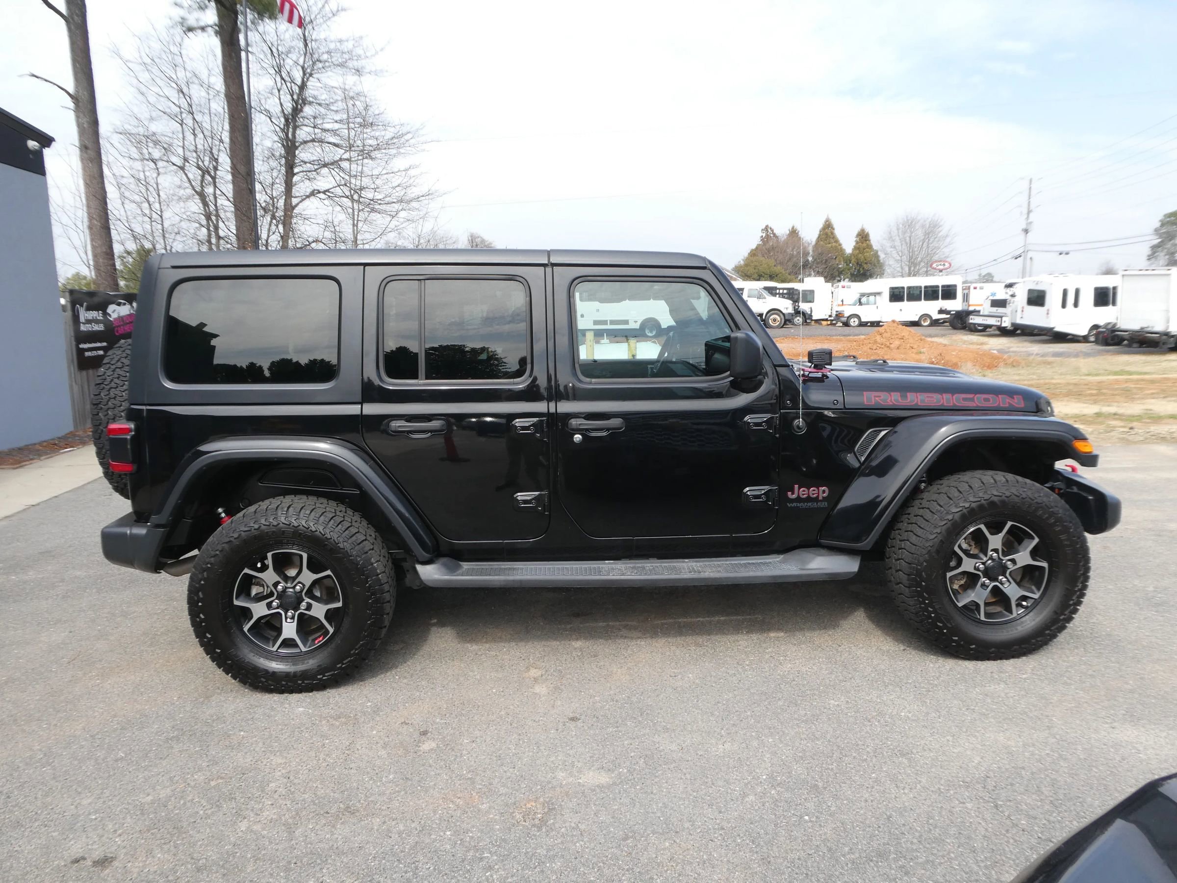 Used 2018 Jeep Wrangler Unlimited Rubicon w/ LED Lighting Group image 4