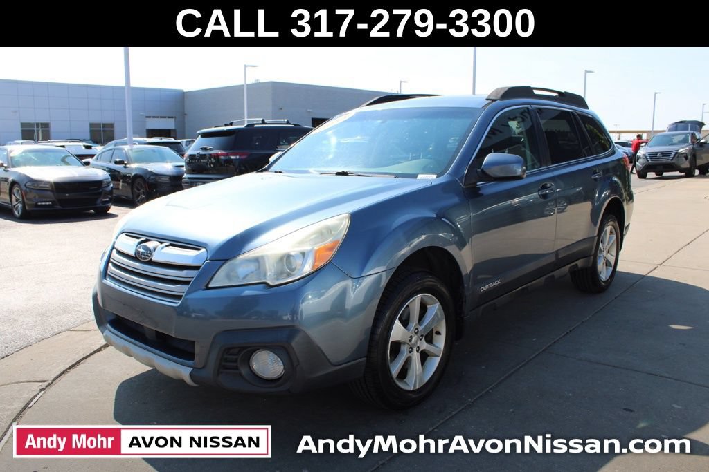 Used 2014 Subaru Outback 3.6R Limited w/ Moonroof Package AWD/4WD image 3
