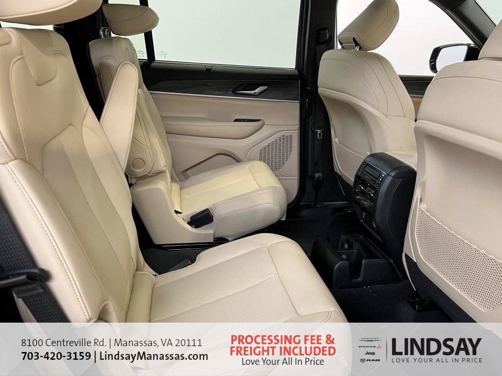 New 2025 Jeep Grand Cherokee L Limited w/ Luxury Tech Group II image 15
