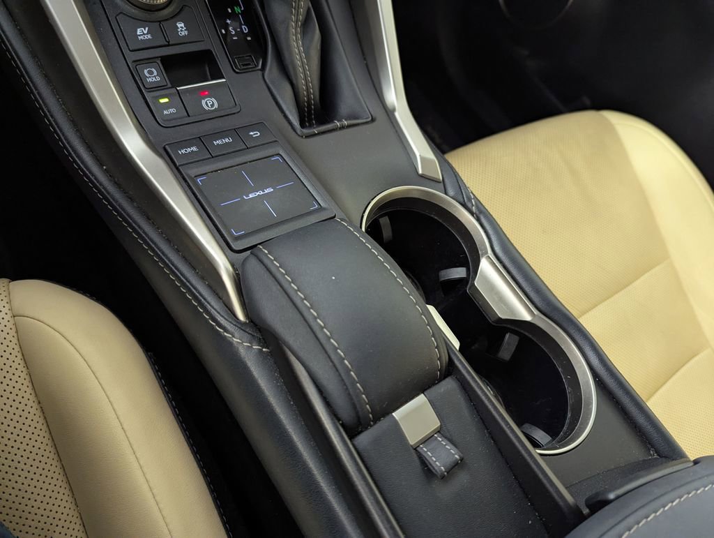 Used 2015 Lexus NX 300h FWD w/ Luxury Package image 15