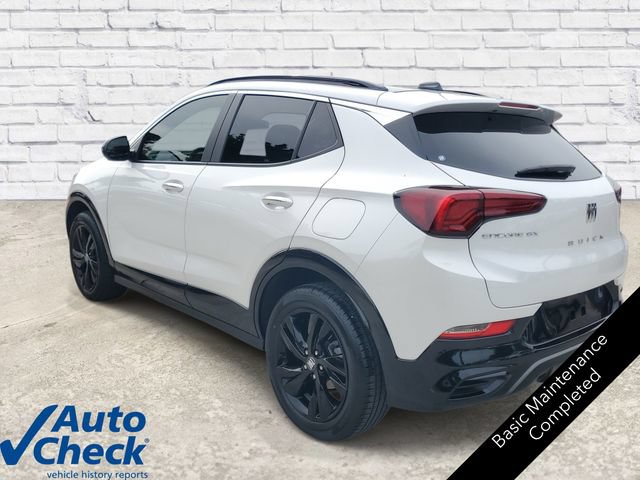 Used 2024 Buick Encore GX Sport Touring w/ Advanced Technology Package FWD image 2
