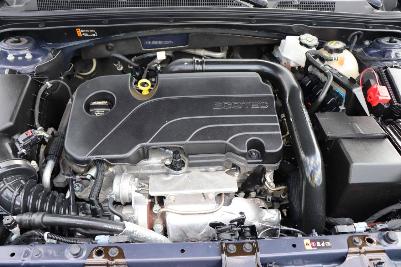 Used 2025 Chevrolet Malibu LT FWD image 42