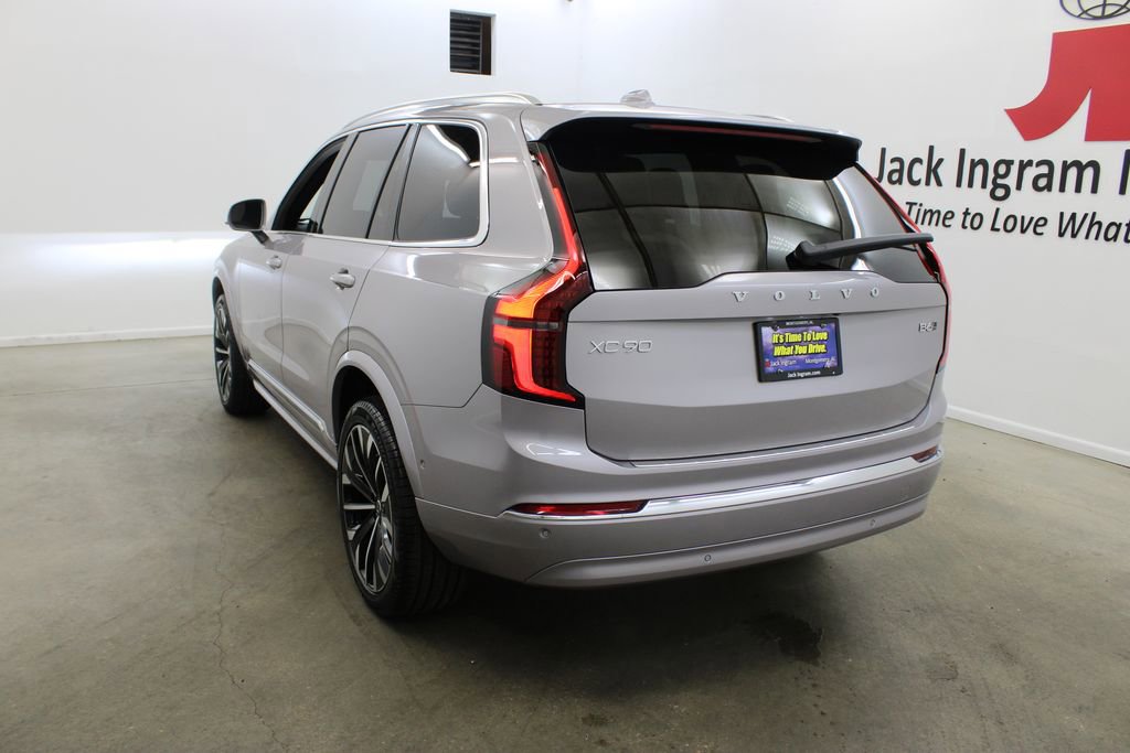 New 2026 Volvo XC90 B6 Plus w/ Protection Package Premier AWD/4WD image 3