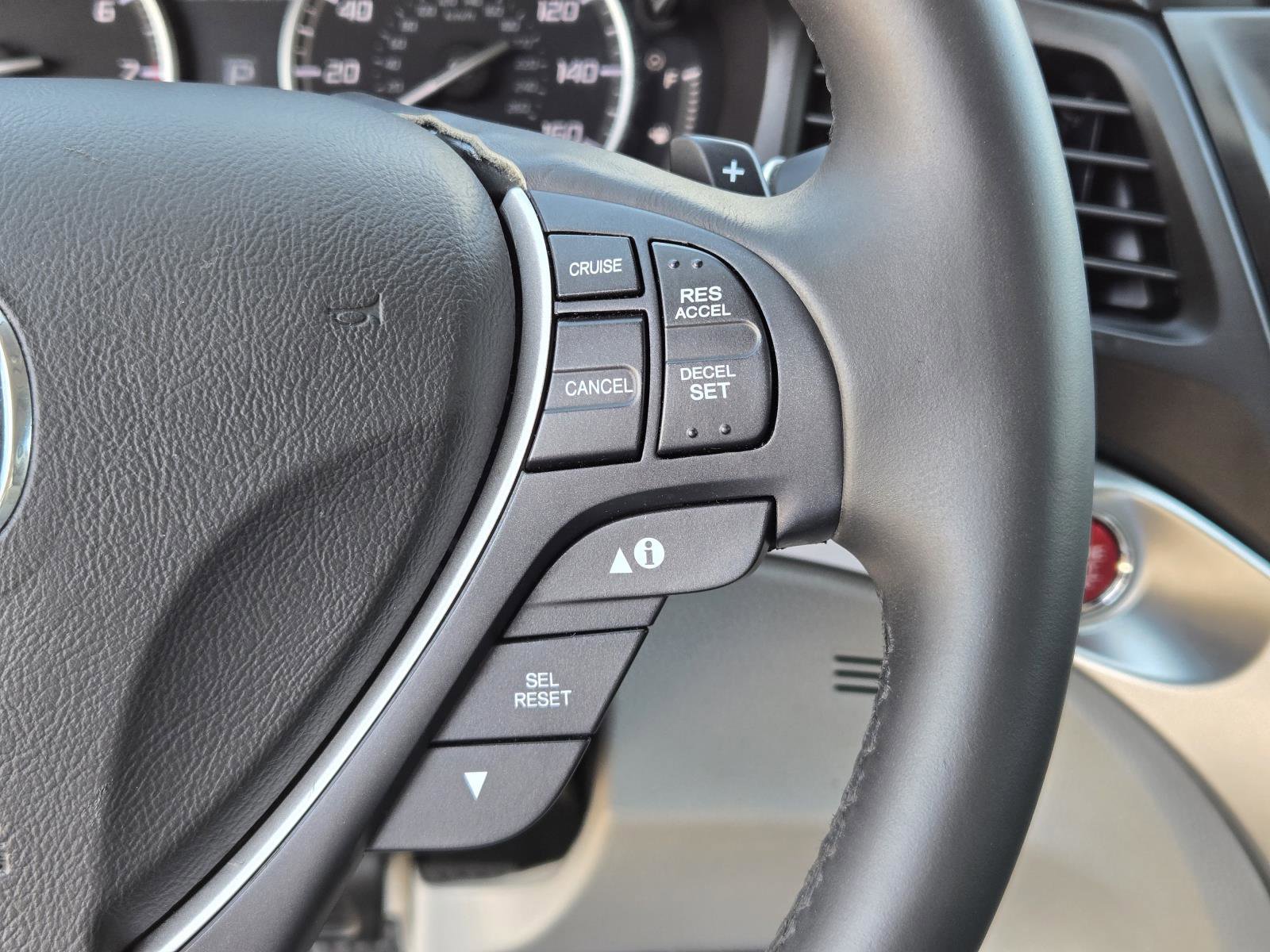 Used 2017 Acura ILX image 16