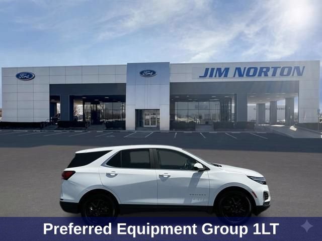 Used 2024 Chevrolet Equinox LT FWD image 3