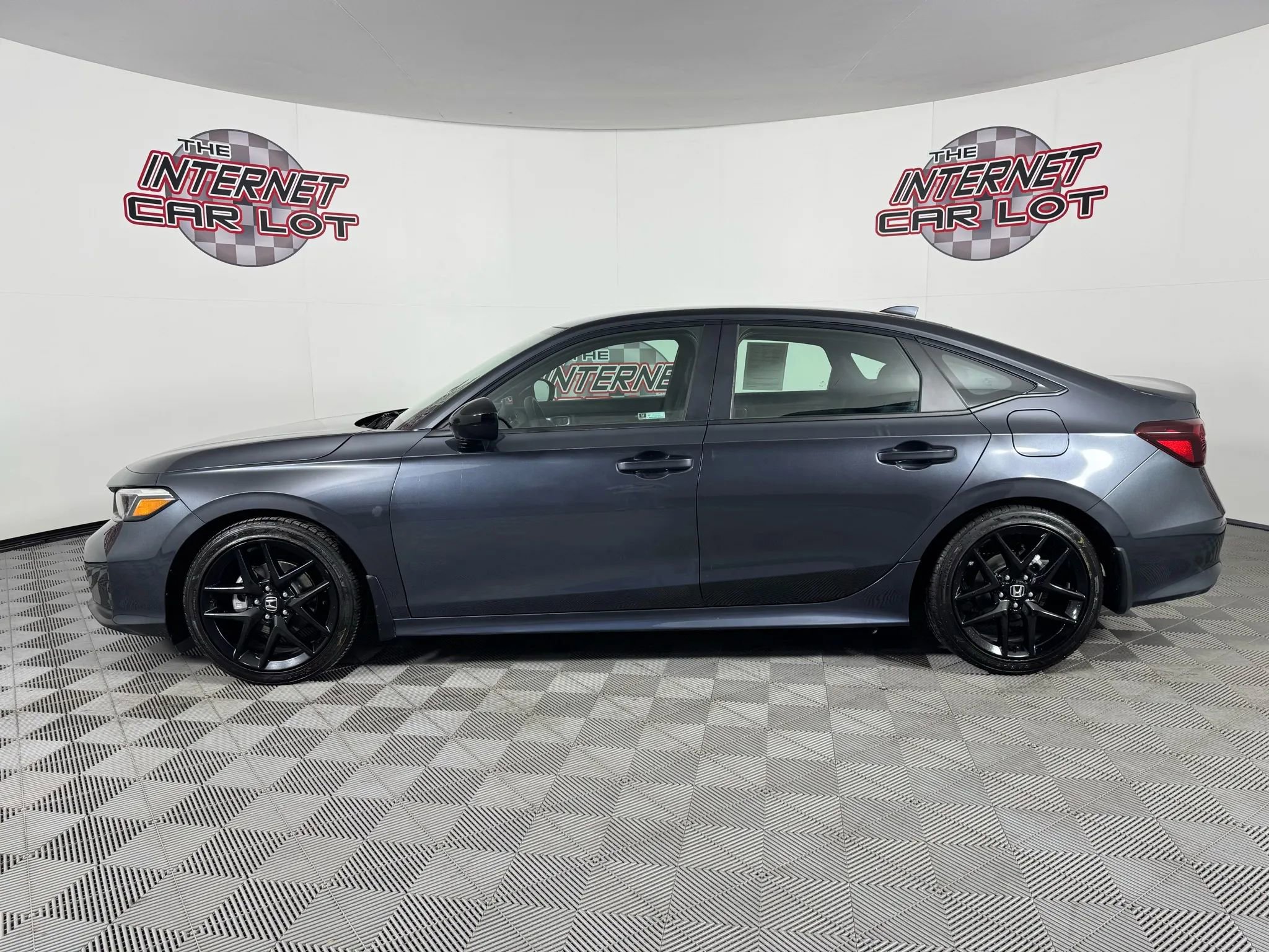 Used 2026 Honda Civic Sport image 4