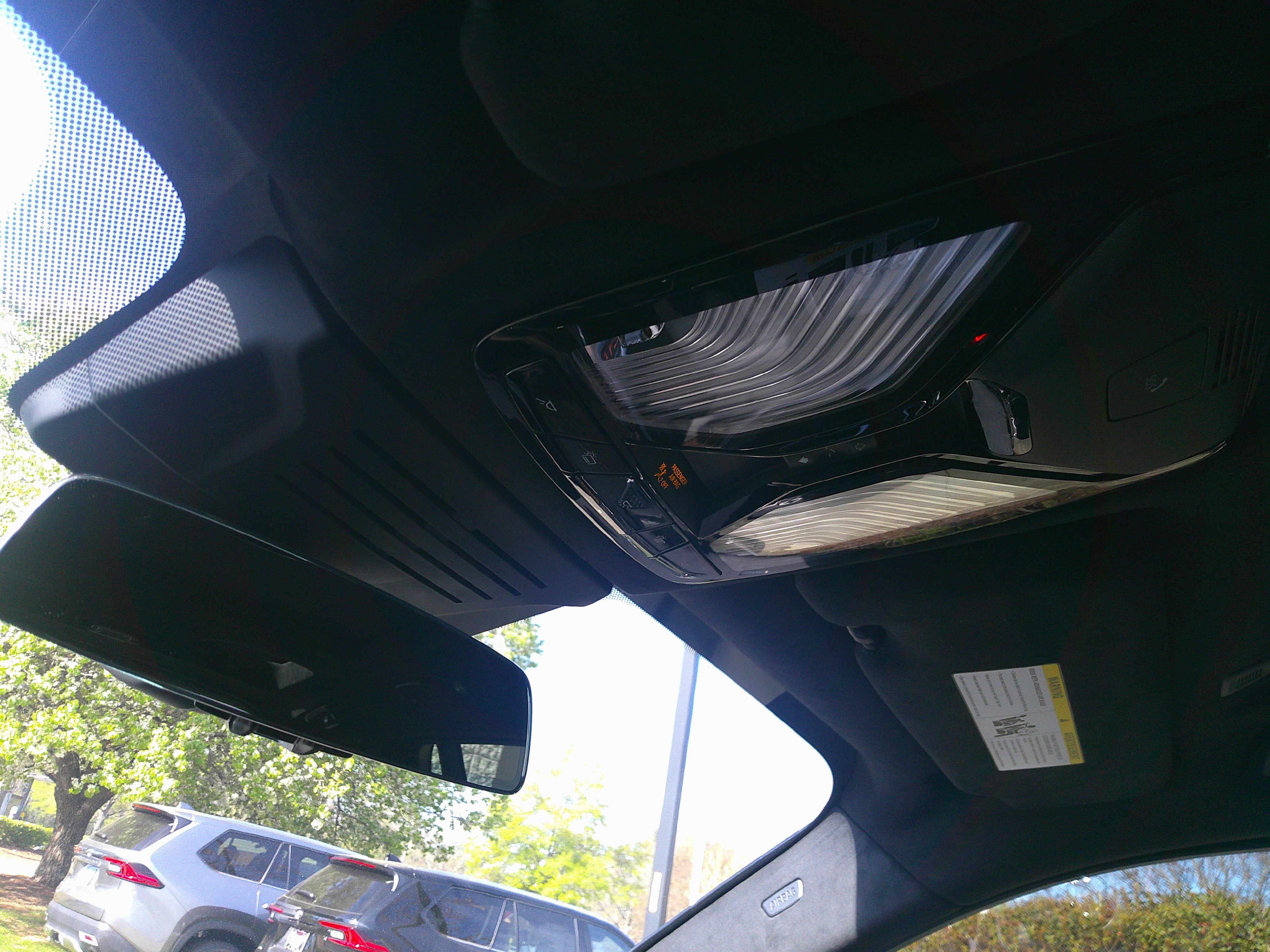 Certified 2025 BMW X7 M60i w/ Climate Comfort Package image 27