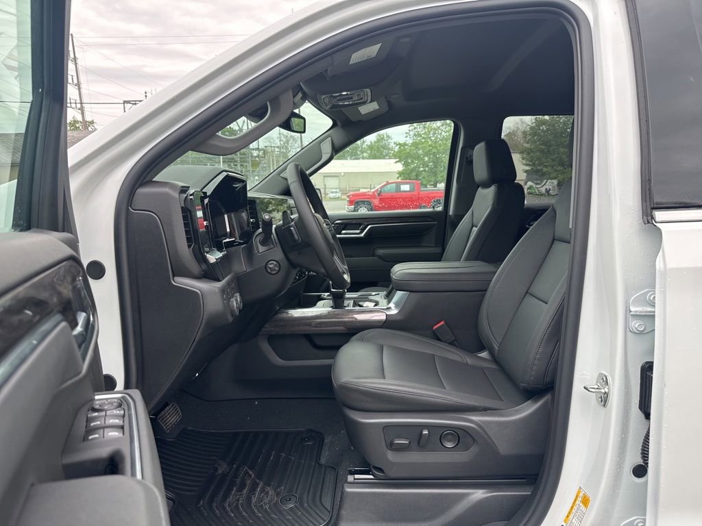 New 2026 Chevrolet Silverado 1500 LTZ w/ LTZ Convenience Package II AWD/4WD image 14
