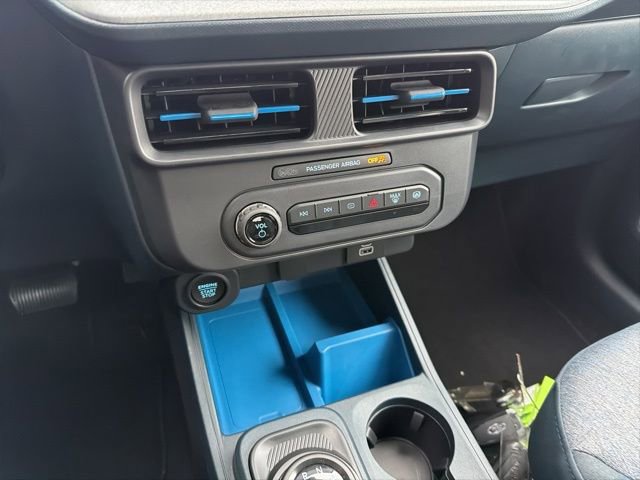 New 2025 Ford Maverick XLT w/ XLT Luxury Package image 15