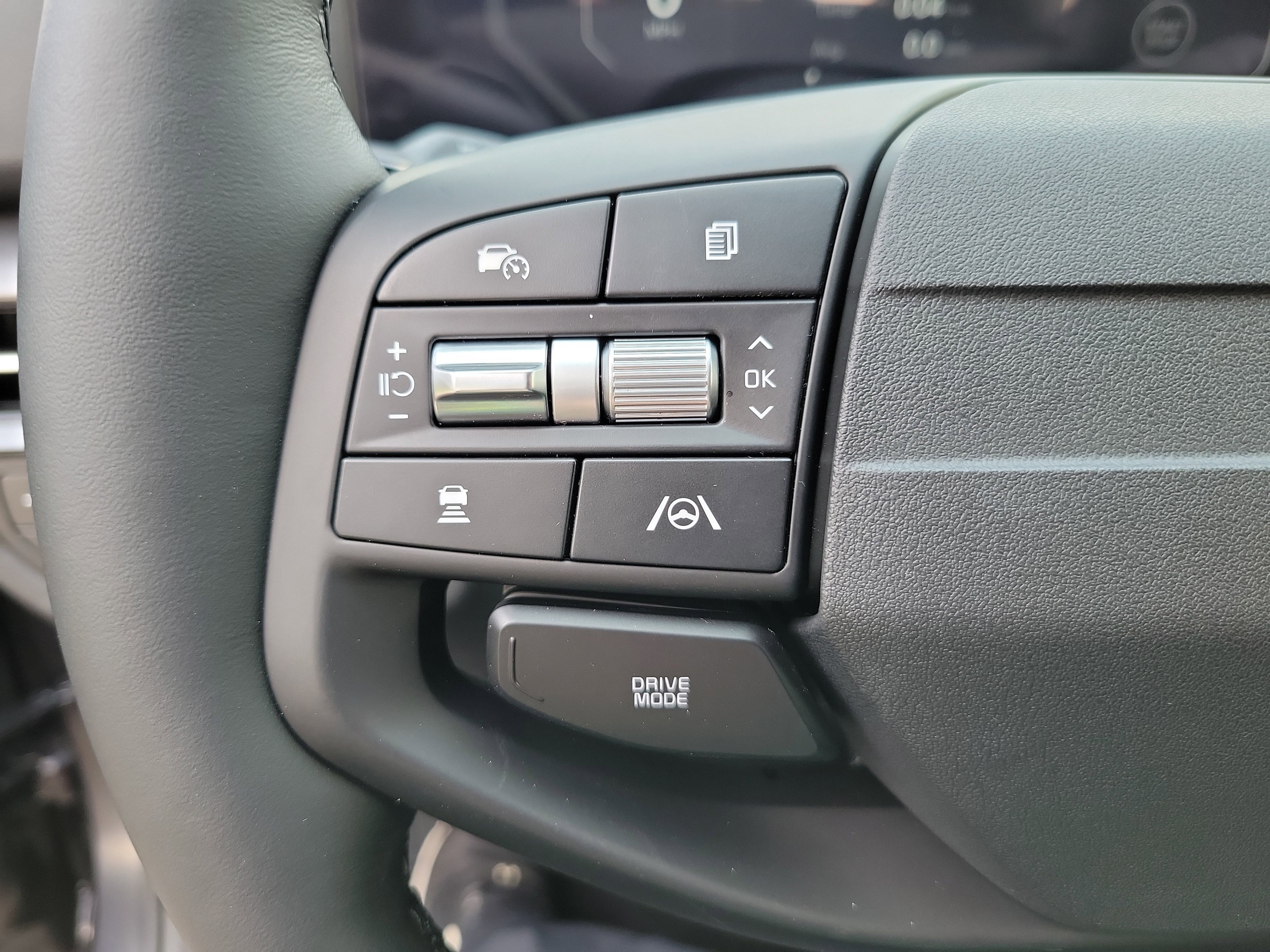 New 2026 Kia Sportage SX image 16