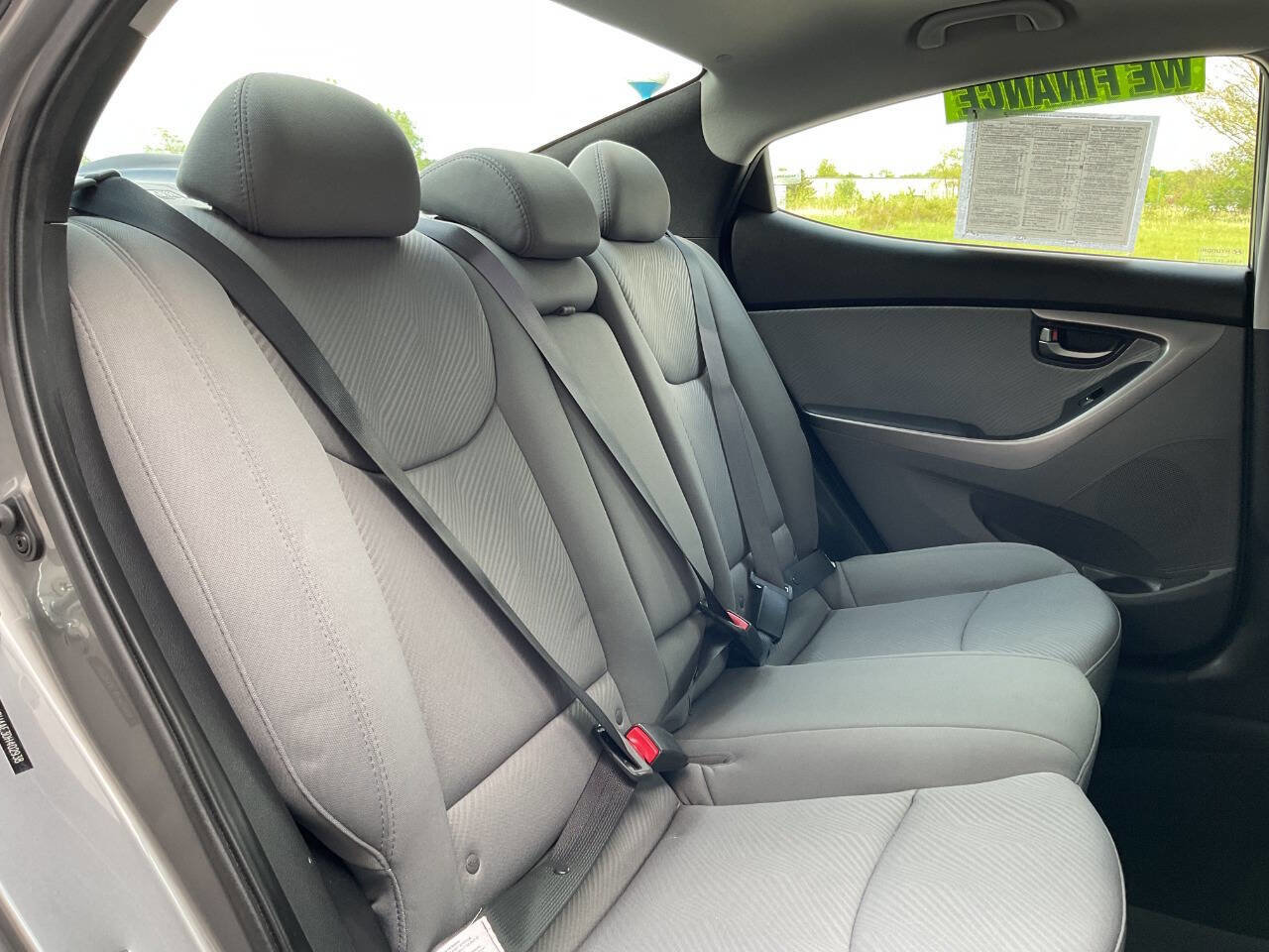 Used 2013 Hyundai Elantra GLS w/ Preferred Pkg FWD image 34