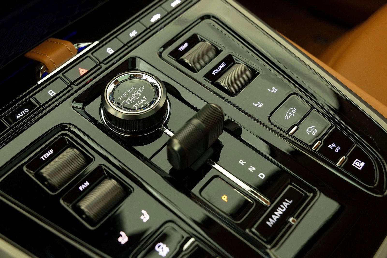New 2026 Aston Martin DBX 707 AWD/4WD image 37