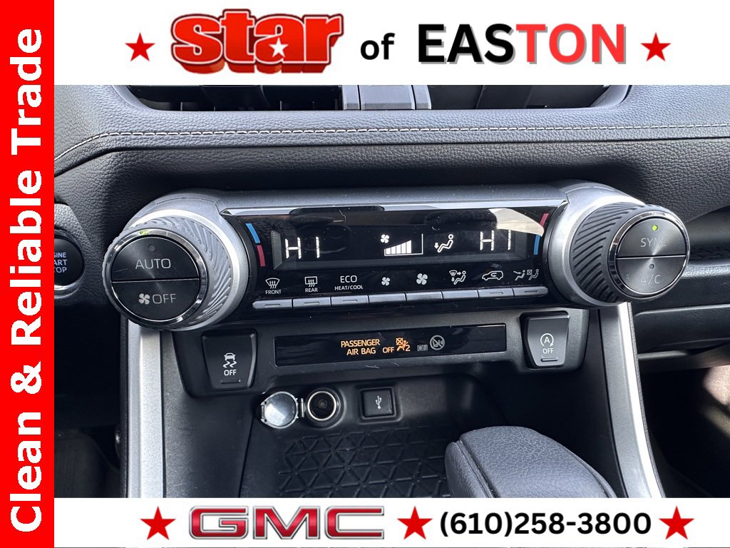 Used 2020 Toyota RAV4 XLE image 21