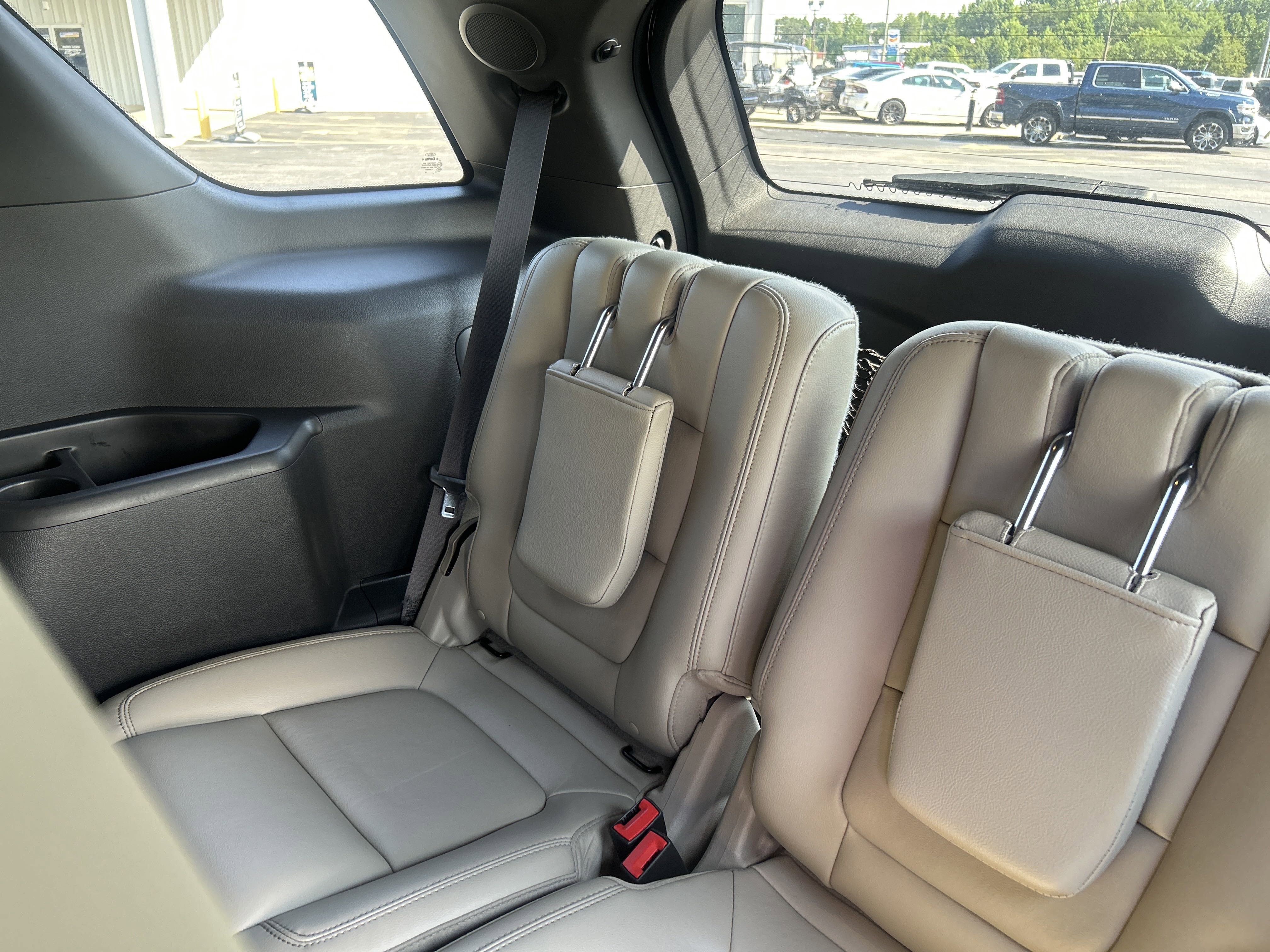 Used 2015 Ford Explorer Limited w/ Equipment Group 303A FWD image 44