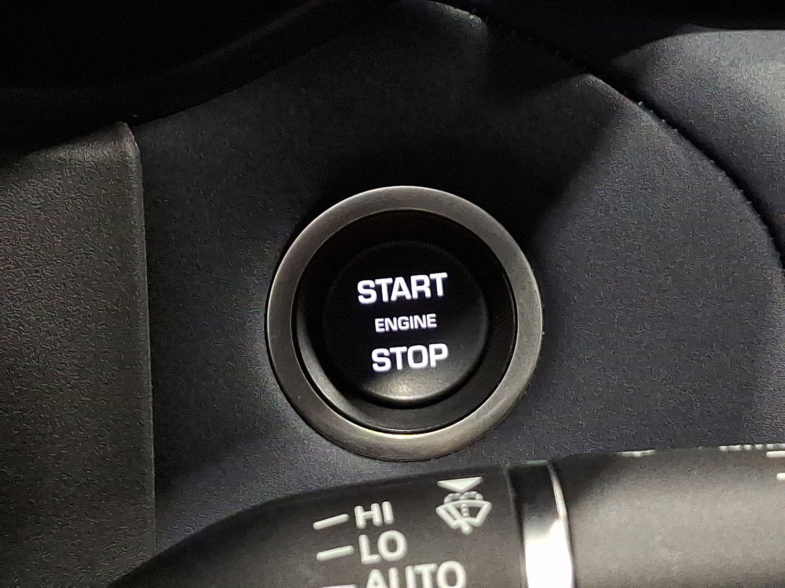 Certified 2026 Land Rover Range Rover Velar Dynamic SE image 23