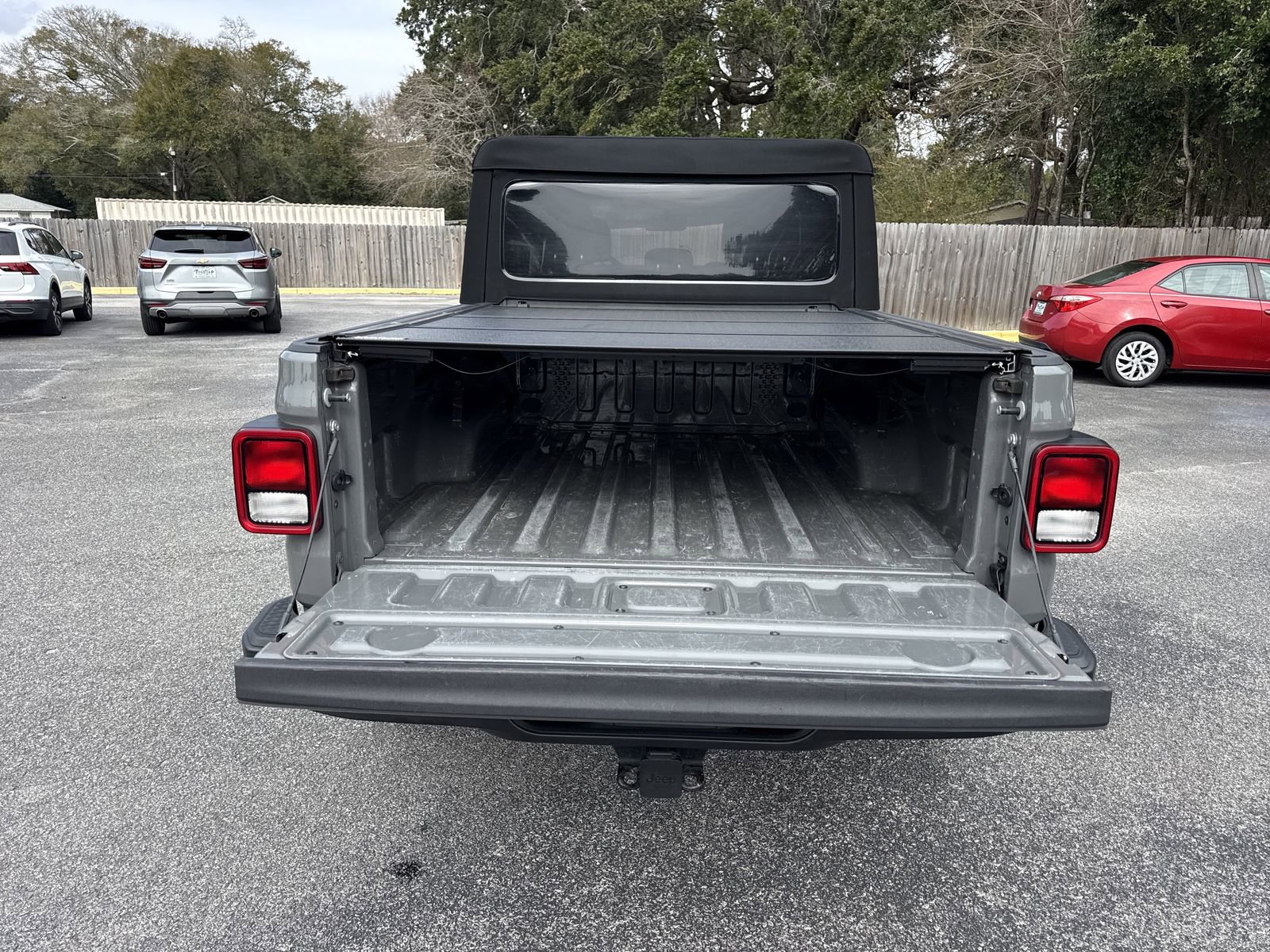 Used 2021 Jeep Gladiator Mojave image 29