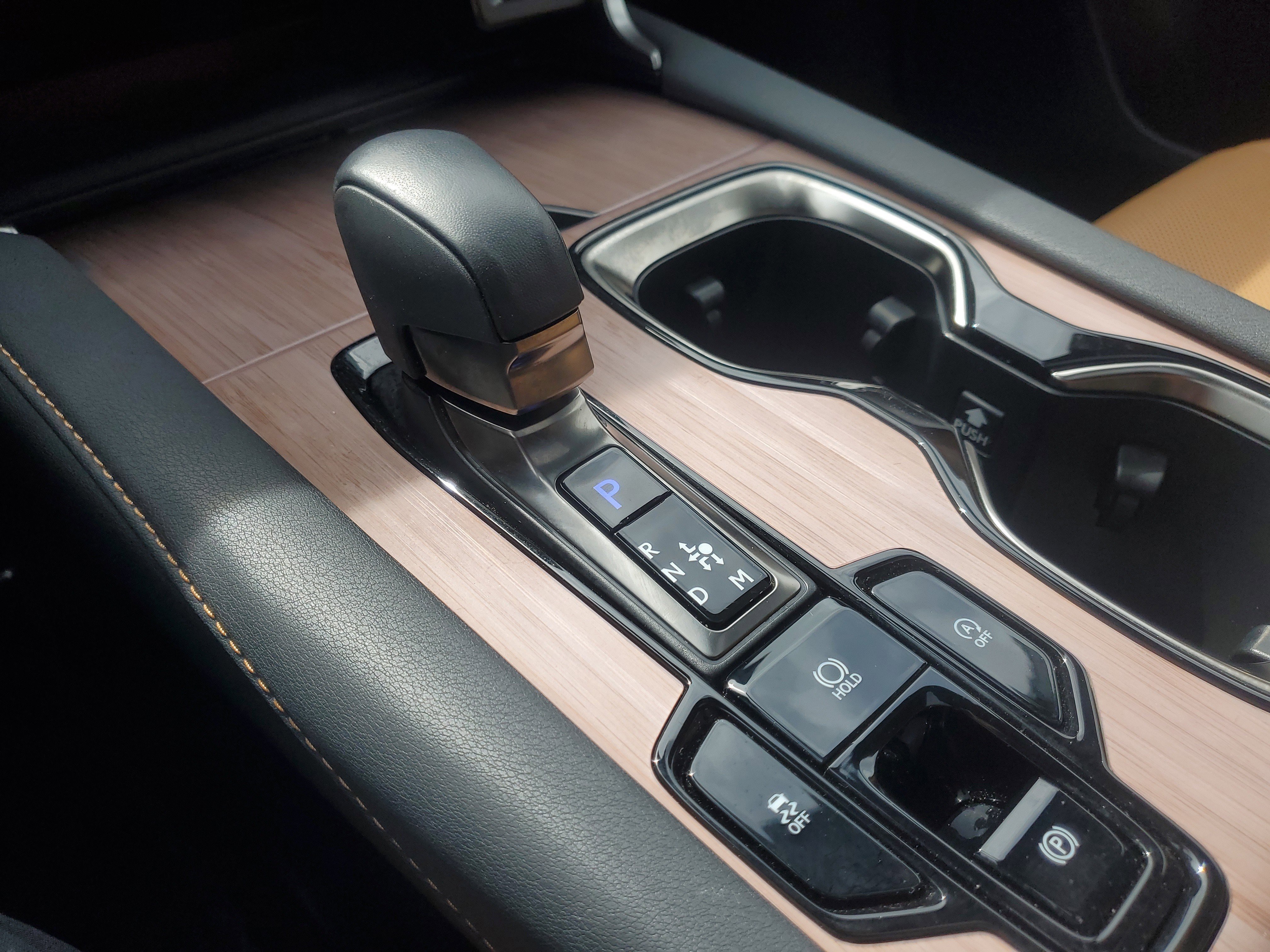 Used 2025 Lexus RX 350 Premium w/ Accessory Package (Z1) image 30