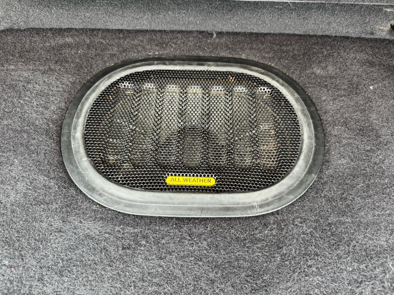 Used 2018 Jeep Wrangler Sahara w/ Connectivity Group image 23