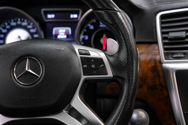 Used 2015 Mercedes-Benz ML 63 AMG 4MATIC w/ Accessory Chrome Package image 16