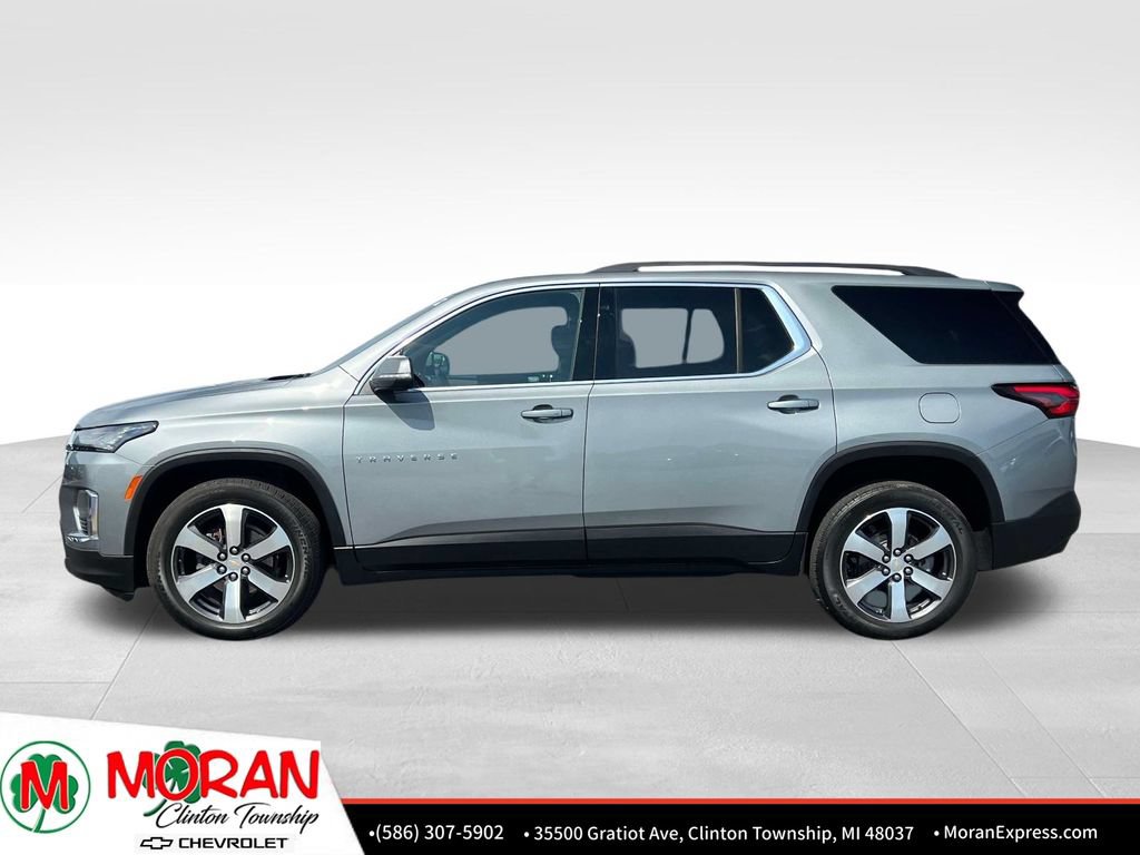Certified 2023 Chevrolet Traverse LT w/ LT Premium Package AWD/4WD image 3