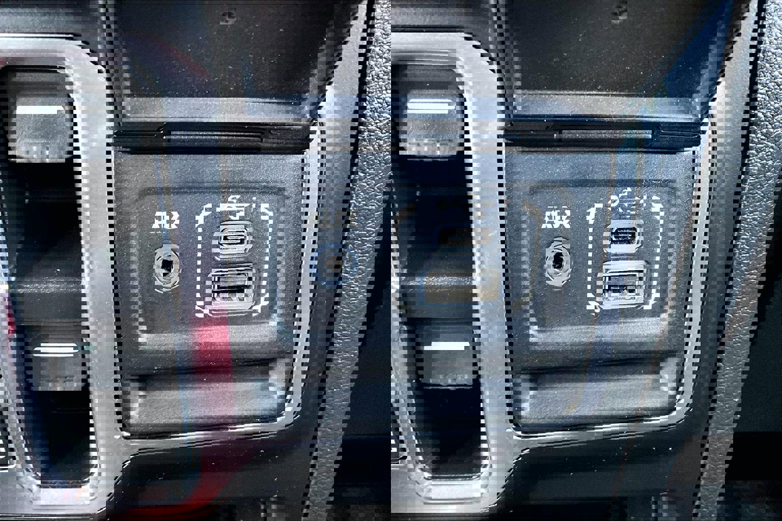 Used 2022 Jeep Wrangler Unlimited Sahara image 16