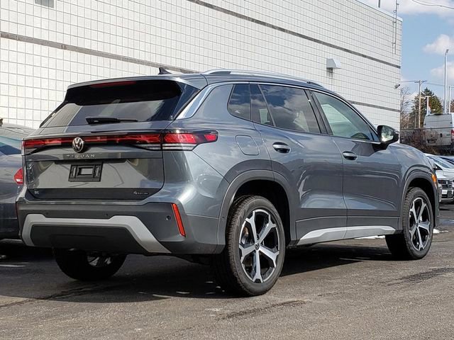 New 2026 Volkswagen Tiguan SE AWD/4WD image 3