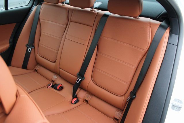 New 2025 Mercedes-Benz C 300 4MATIC Sedan image 30