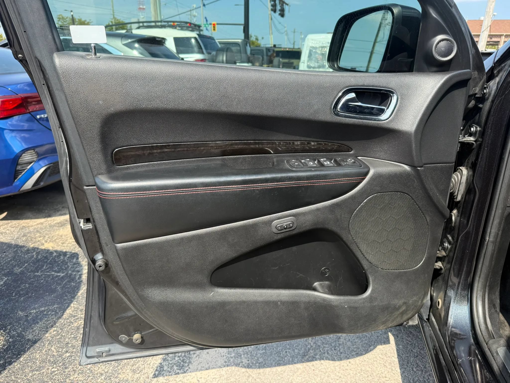 Used 2012 Dodge Durango R/T w/ Leather Interior Group AWD/4WD image 10