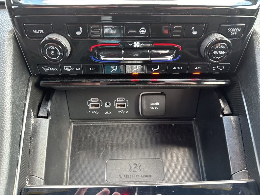 Certified 2024 Jeep Grand Cherokee L Laredo w/ Luxury Tech Group I image 26