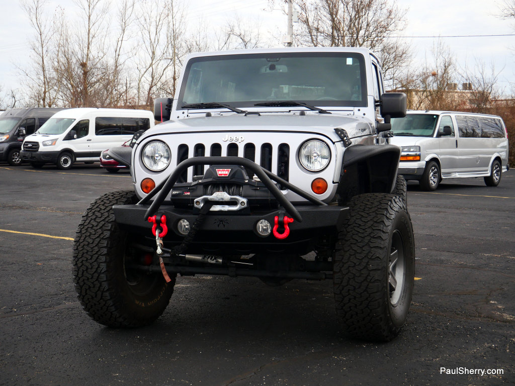 Used 2013 Jeep Wrangler Unlimited Rubicon w/ Connectivity Group image 6