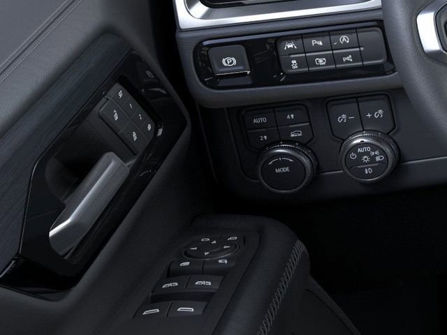 New 2026 GMC Yukon XL Denali w/ LPO, Floor Liner Package image 22