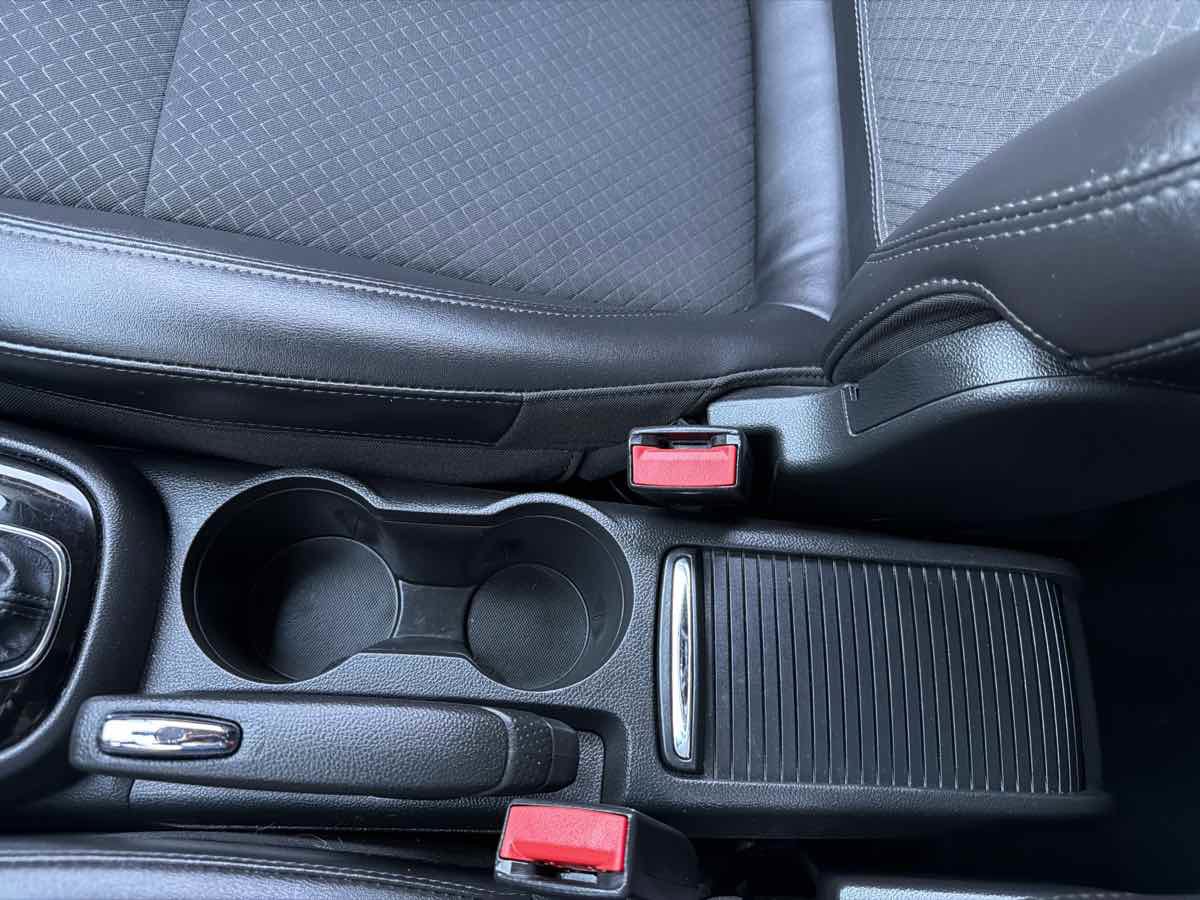 Used 2018 Buick Encore Preferred image 40