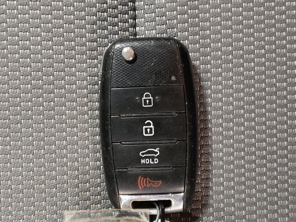 Used 2018 Kia Forte LX image 32