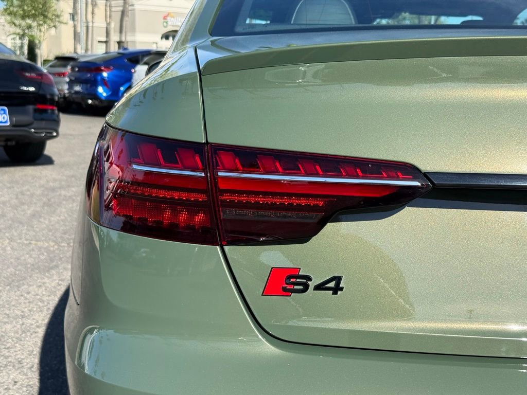 Used 2023 Audi S4 Premium Plus w/ Premium Plus Package image 7