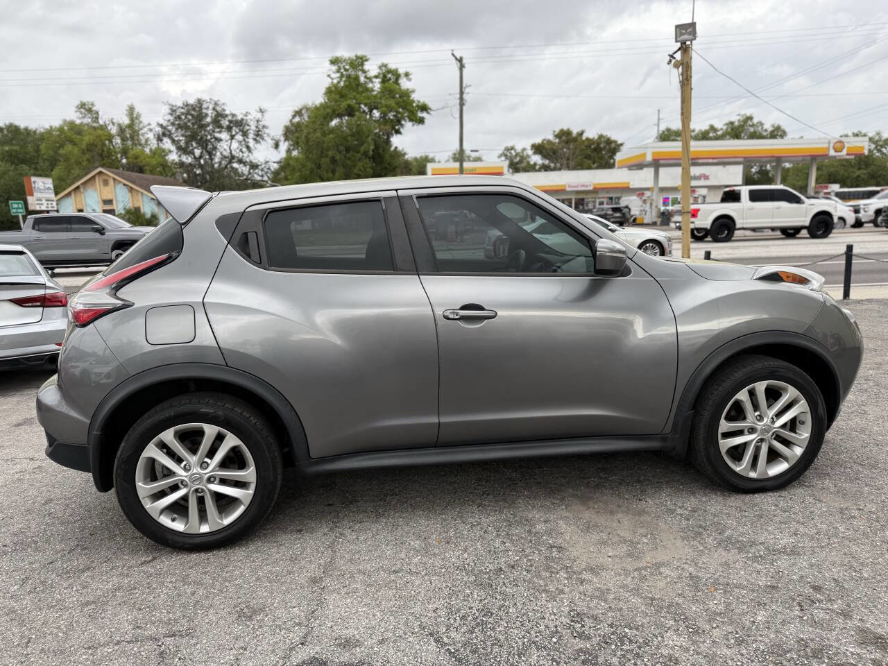 Used 2016 Nissan Juke S image 8