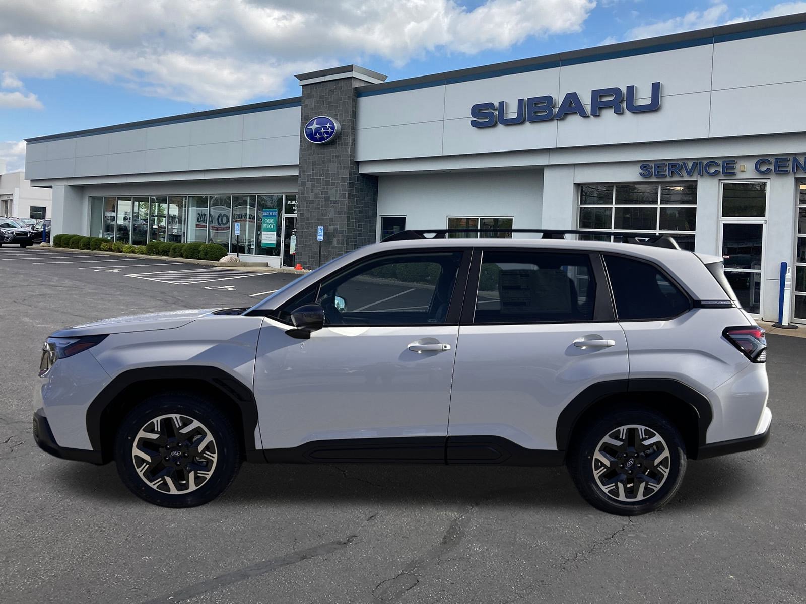 Used 2026 Subaru Forester Premium image 4
