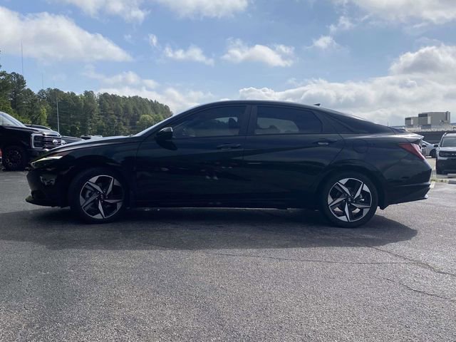 Used 2023 Hyundai Elantra SEL w/ Convenience Package FWD image 7