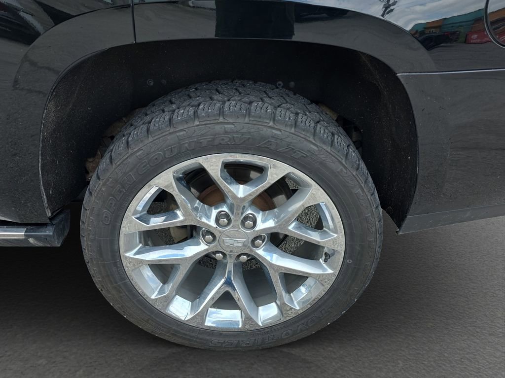Used 2018 Cadillac Escalade Premium Luxury AWD/4WD image 5