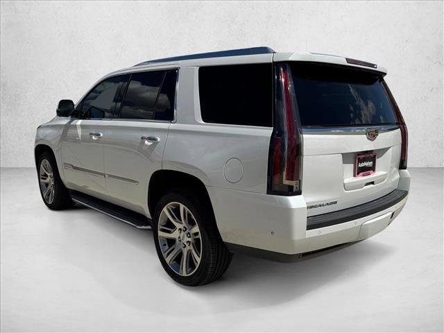 Used 2020 Cadillac Escalade Premium Luxury RWD image 8